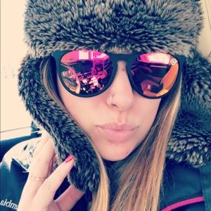 Meet your Posher, Vanessa